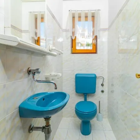 Appartement Two Bedroom With Terrace And Sea View